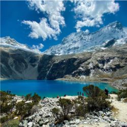 Full Day – Trekking Laguna 69